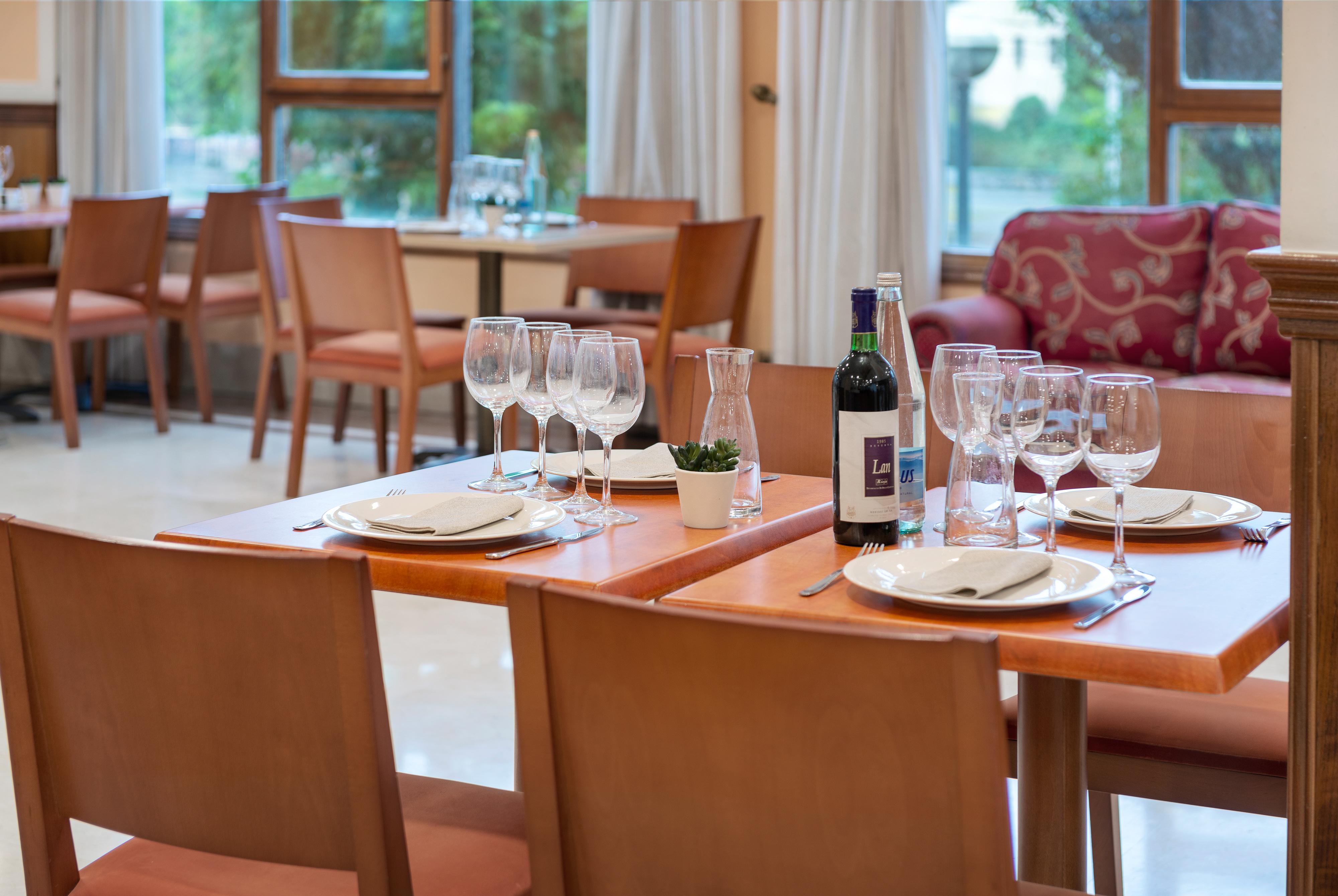 Tryp Bilbao Sondika Hotel Kültér fotó