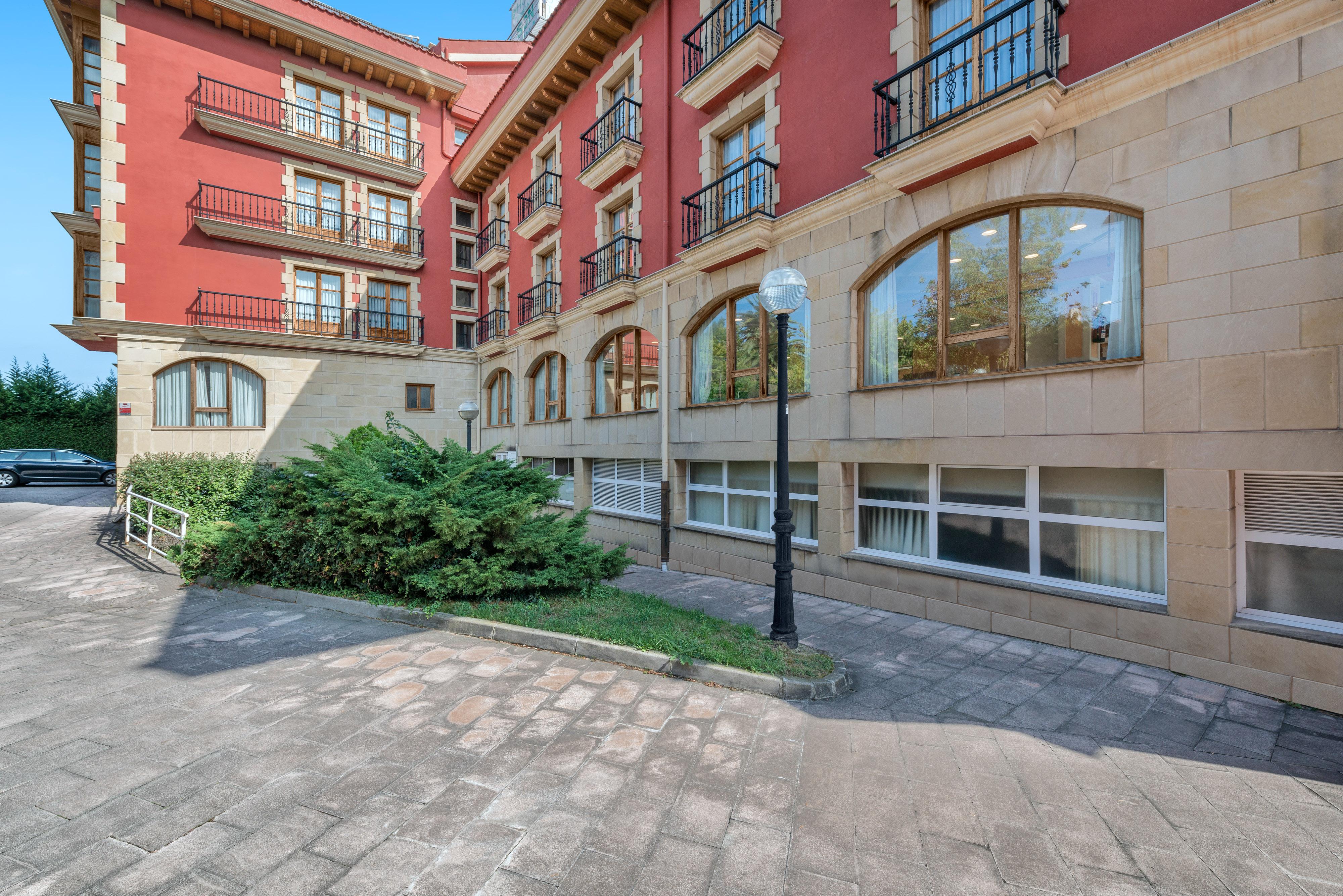 Tryp Bilbao Sondika Hotel Kültér fotó