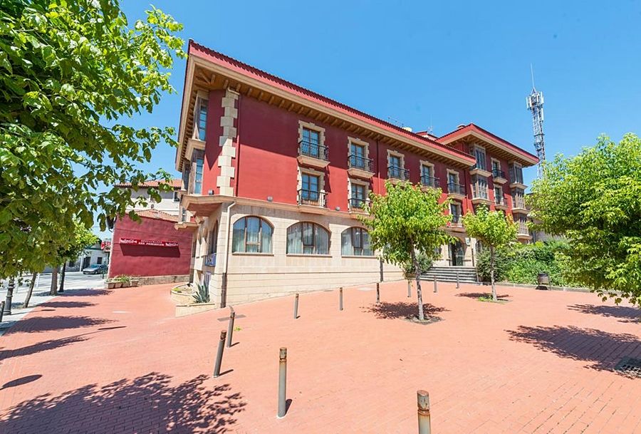 Tryp Bilbao Sondika Hotel Kültér fotó